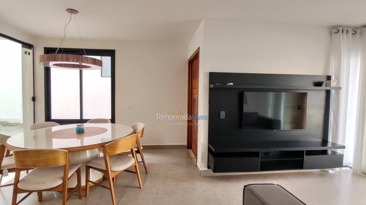 Casa para alquiler de vacaciones em São Sebastião (Maresias)