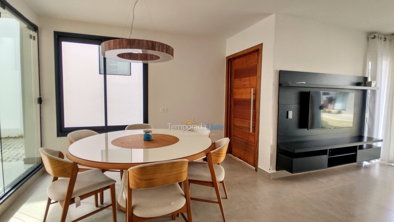 Casa para alquiler de vacaciones em São Sebastião (Maresias)