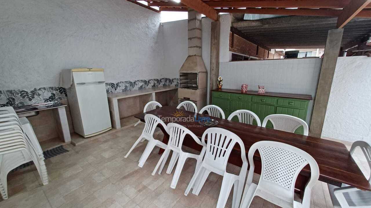 Casa para alquiler de vacaciones em Ubatuba (Praia Grande)