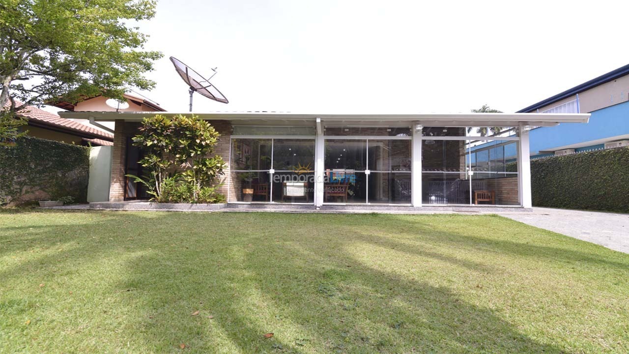 Casa para aluguel de temporada em Ubatuba (Praia do Tenório)