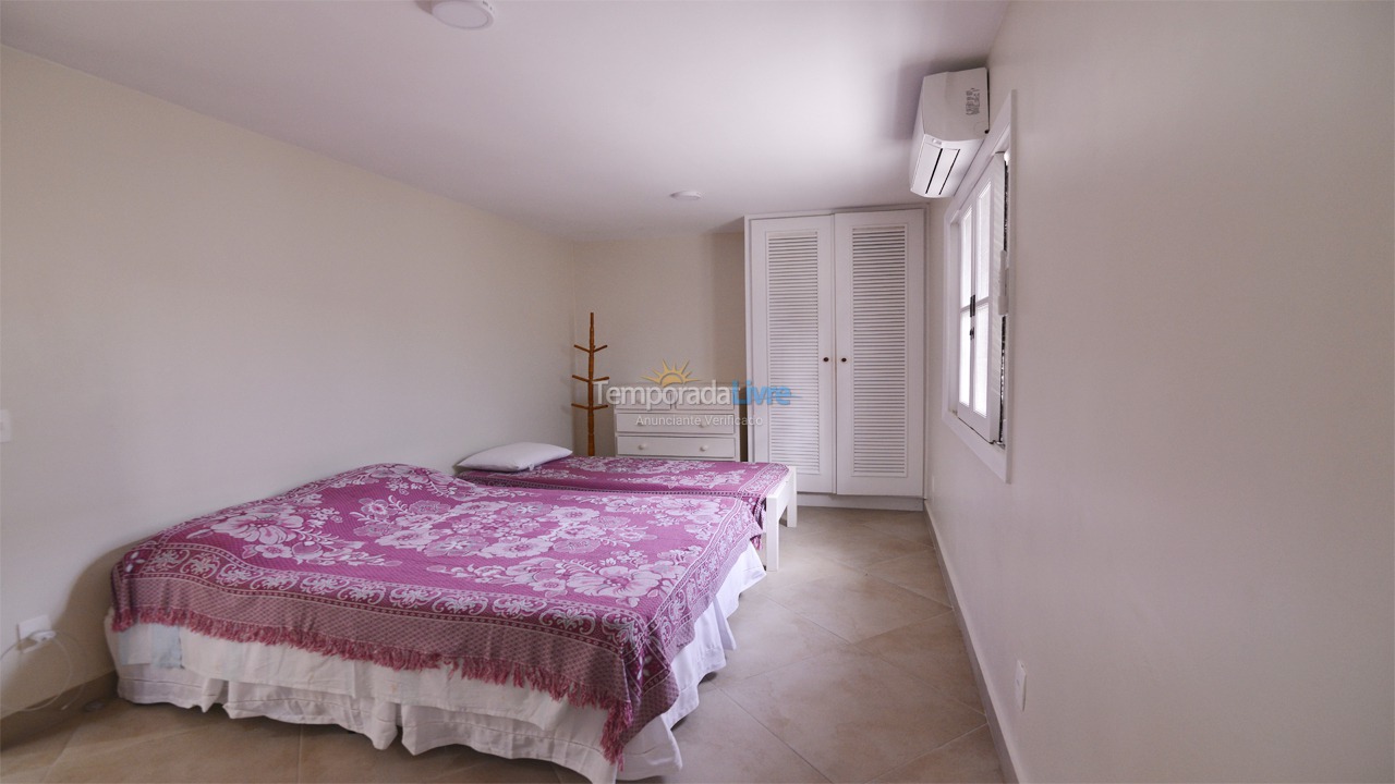 Casa para aluguel de temporada em Ubatuba (Praia do Tenório)