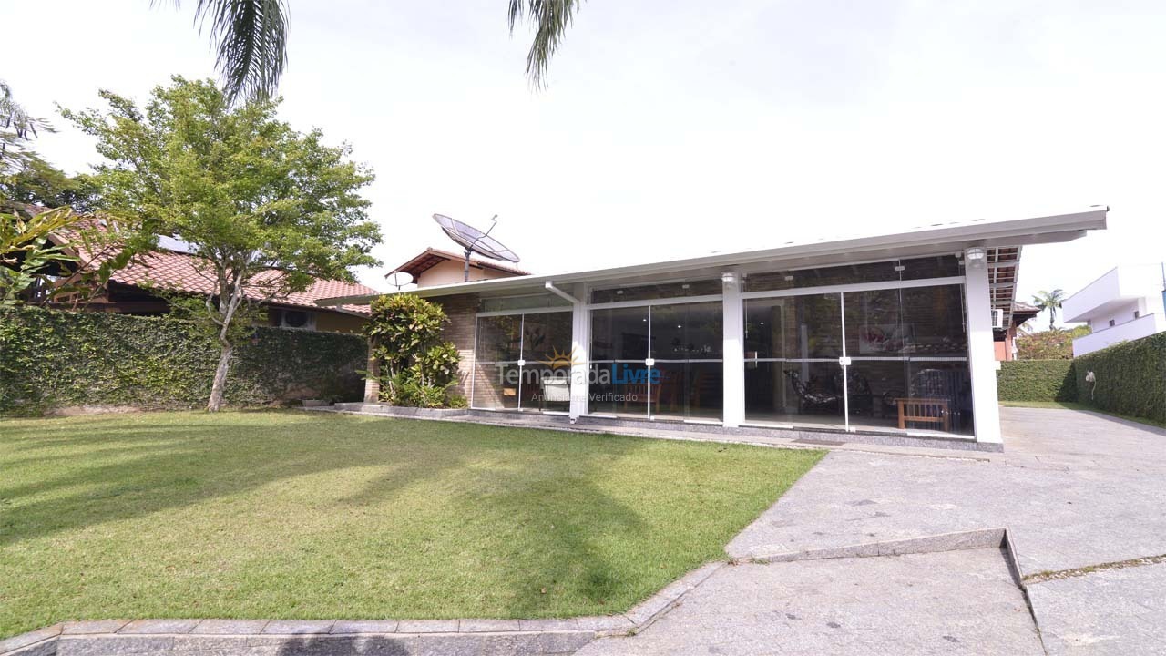 Casa para aluguel de temporada em Ubatuba (Praia do Tenório)