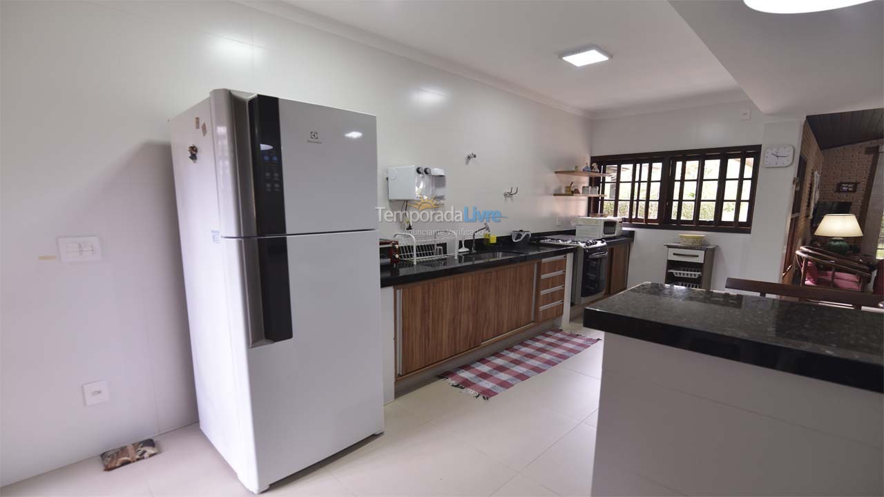 House for vacation rental in Ubatuba (Praia do Tenório)