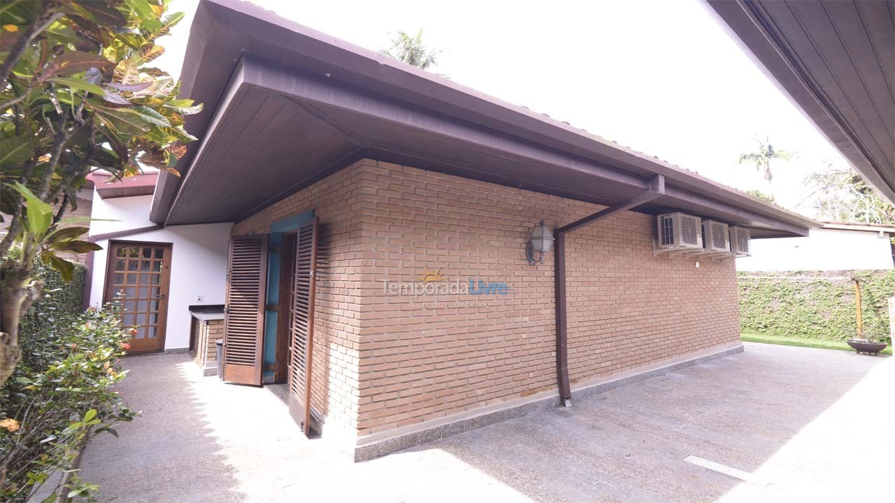 House for vacation rental in Ubatuba (Praia do Tenório)