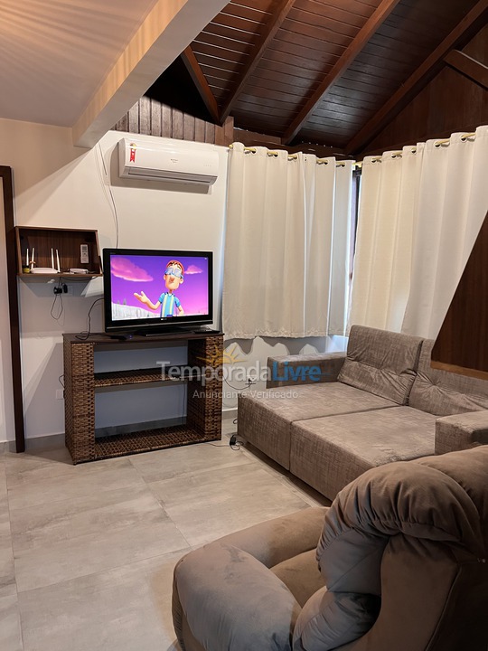 Casa para alquiler de vacaciones em Guaratuba (Barra do Saí)