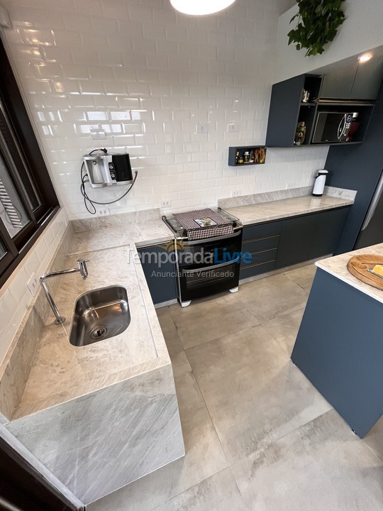 Casa para alquiler de vacaciones em Guaratuba (Barra do Saí)