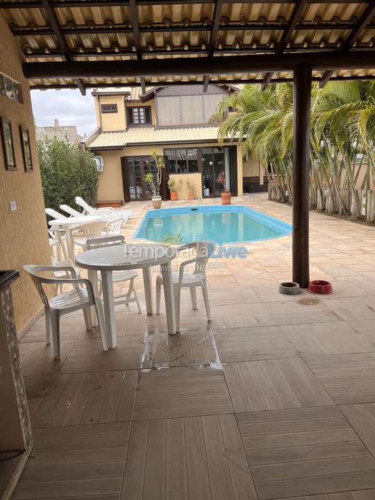 Casa para alquiler de vacaciones em Guaratuba (Barra do Saí)