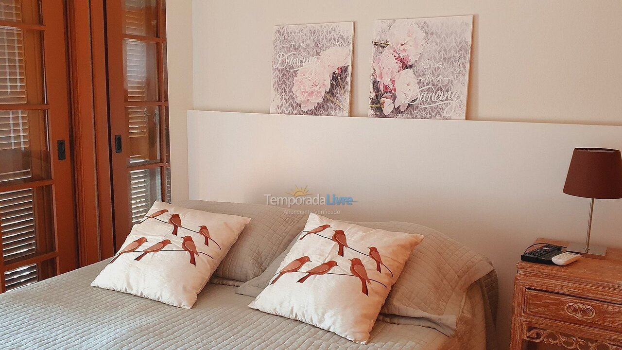 Apartment for vacation rental in Canela (Centro)