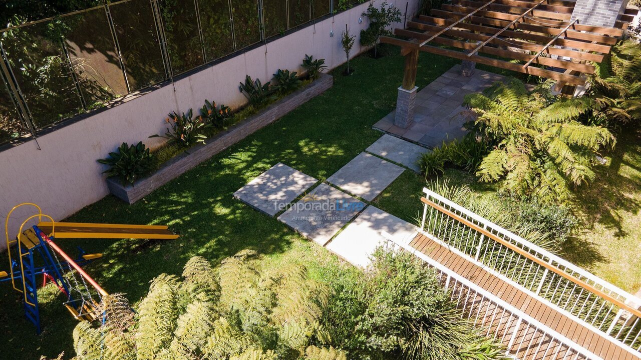 Apartamento para aluguel de temporada em Canela (Centro)