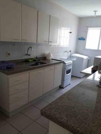 APARTAMENTO ACONCHEGANTE A UMA QUADRA DA PRAIA GRANDE - UBATUBA