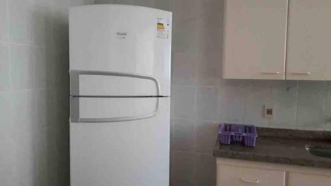 APARTAMENTO ACONCHEGANTE A UMA QUADRA DA PRAIA GRANDE - UBATUBA