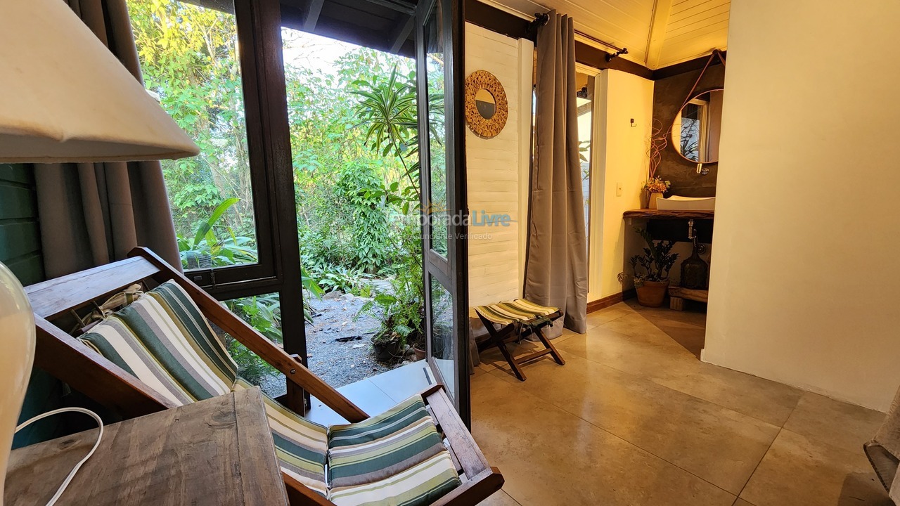 Casa para aluguel de temporada em Imbituba (Praia do Rosa)