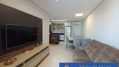 Apartment with Excellent Furniture Center of Bombinhas