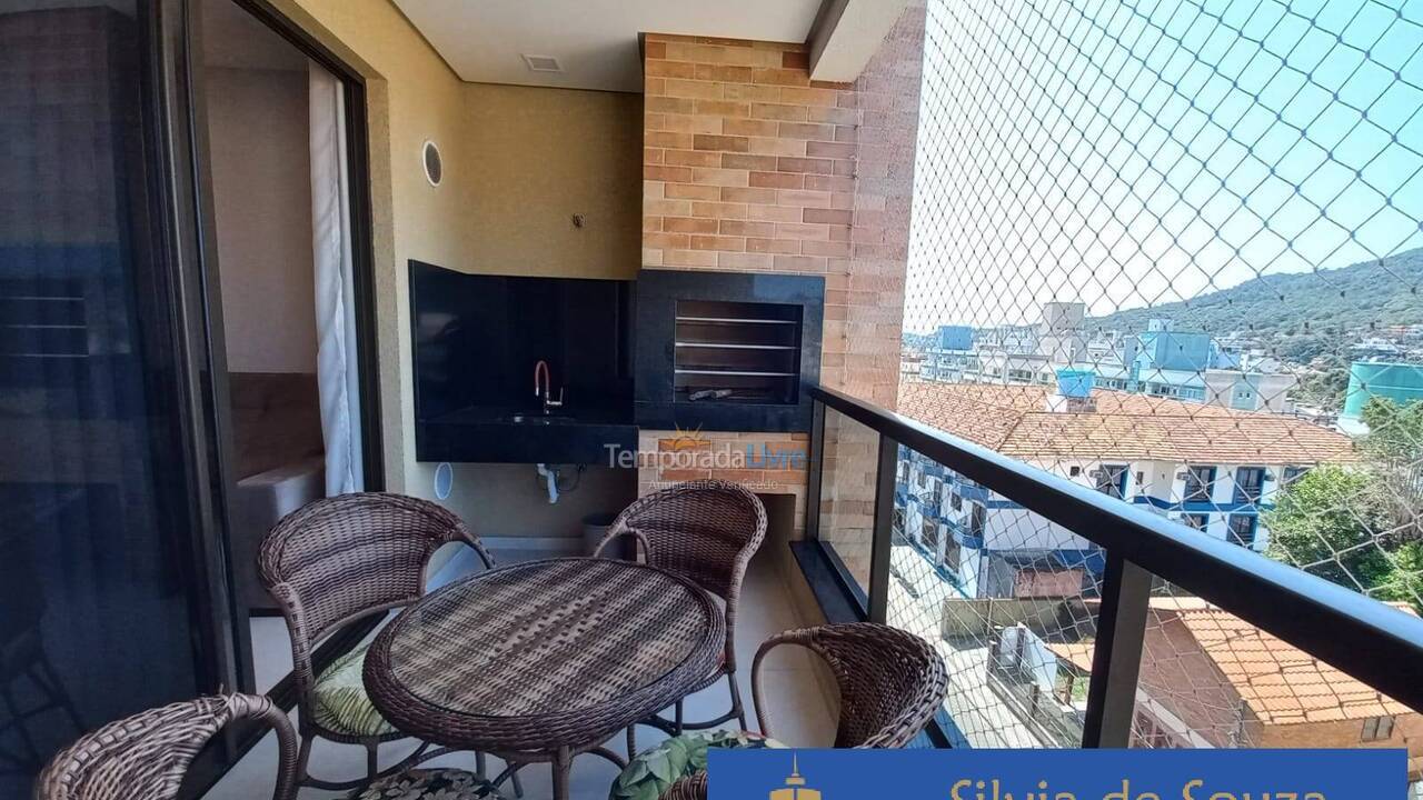 Apartment for vacation rental in Bombinhas (Praia de Bombinhas)