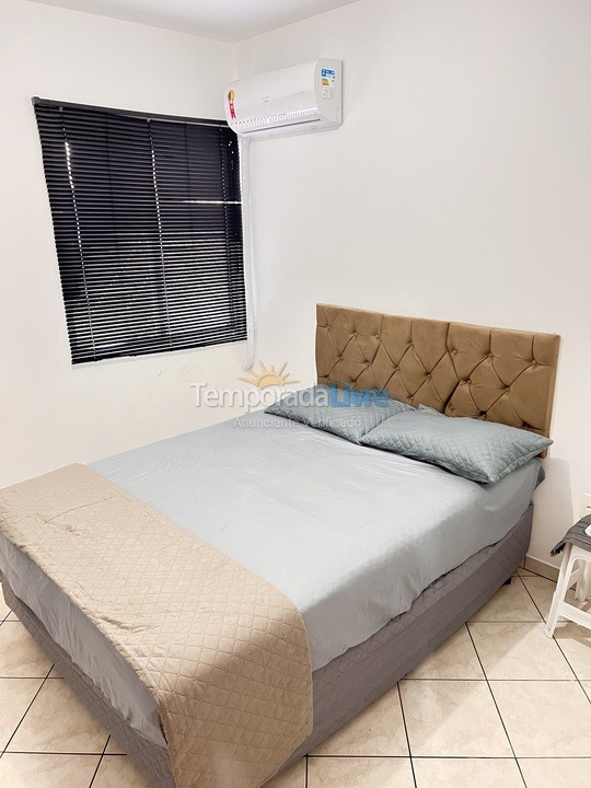 Apartamento para aluguel de temporada em Balneário Camboriú (Praia Central)