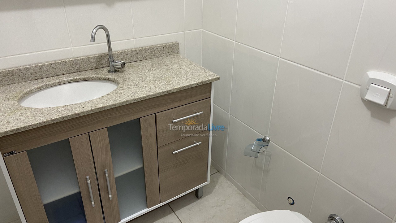 Apartamento para aluguel de temporada em Balneário Camboriú (Praia Central)