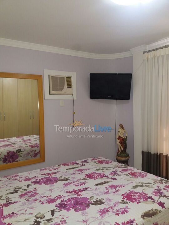 Apartamento para aluguel de temporada em Itapema (Meia Praia)