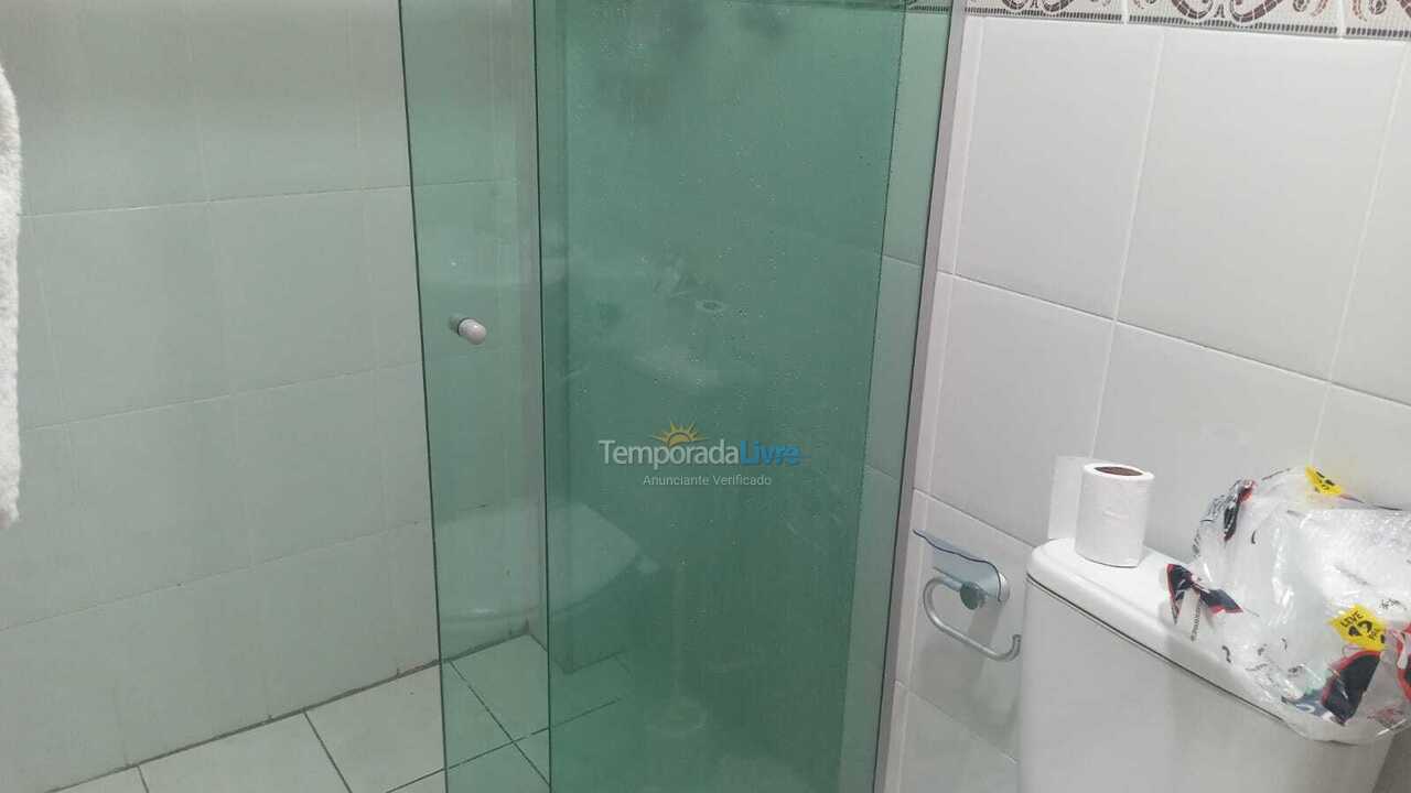 Apartamento para aluguel de temporada em Praia Grande (Guilhermina)