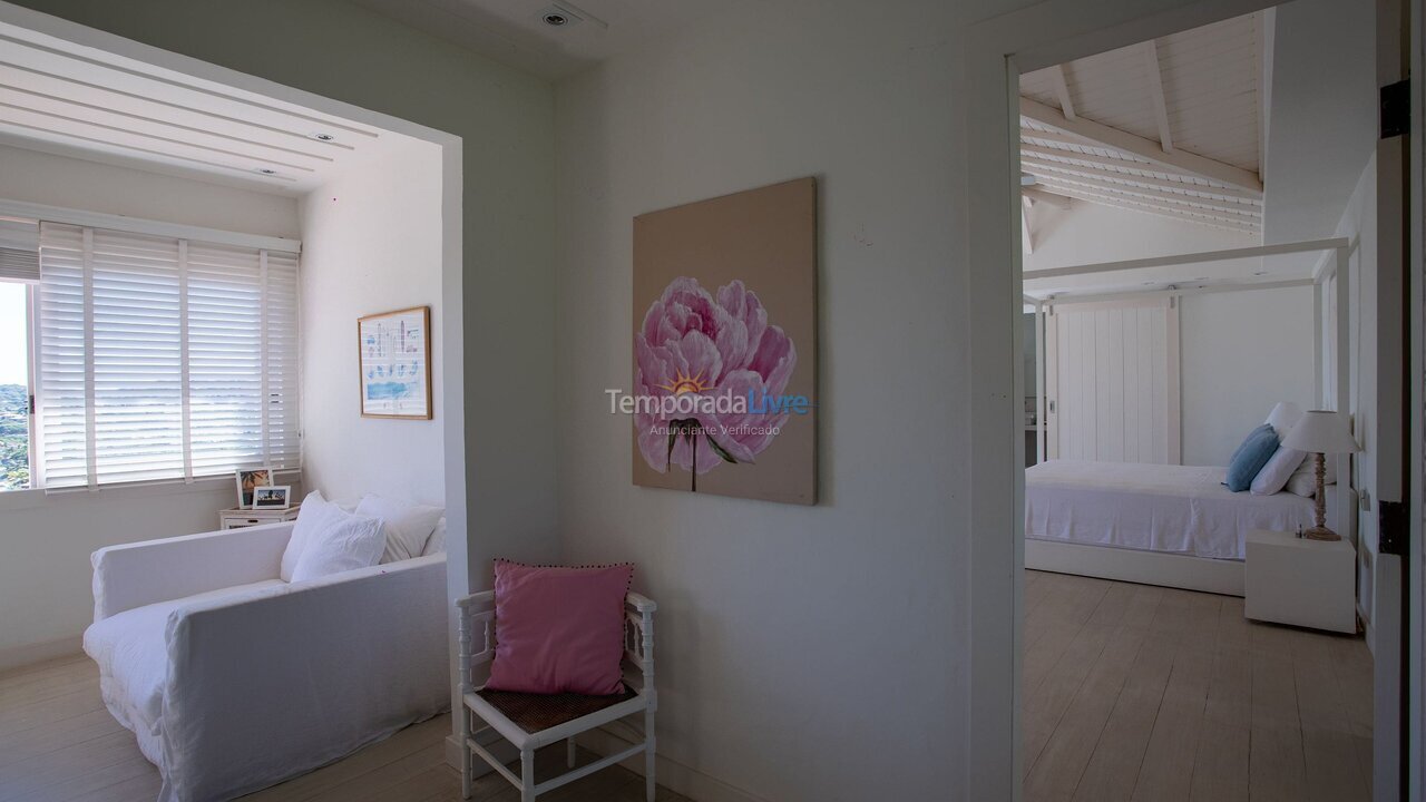 Casa para aluguel de temporada em Armação dos Búzios (Praia da Ferradura)