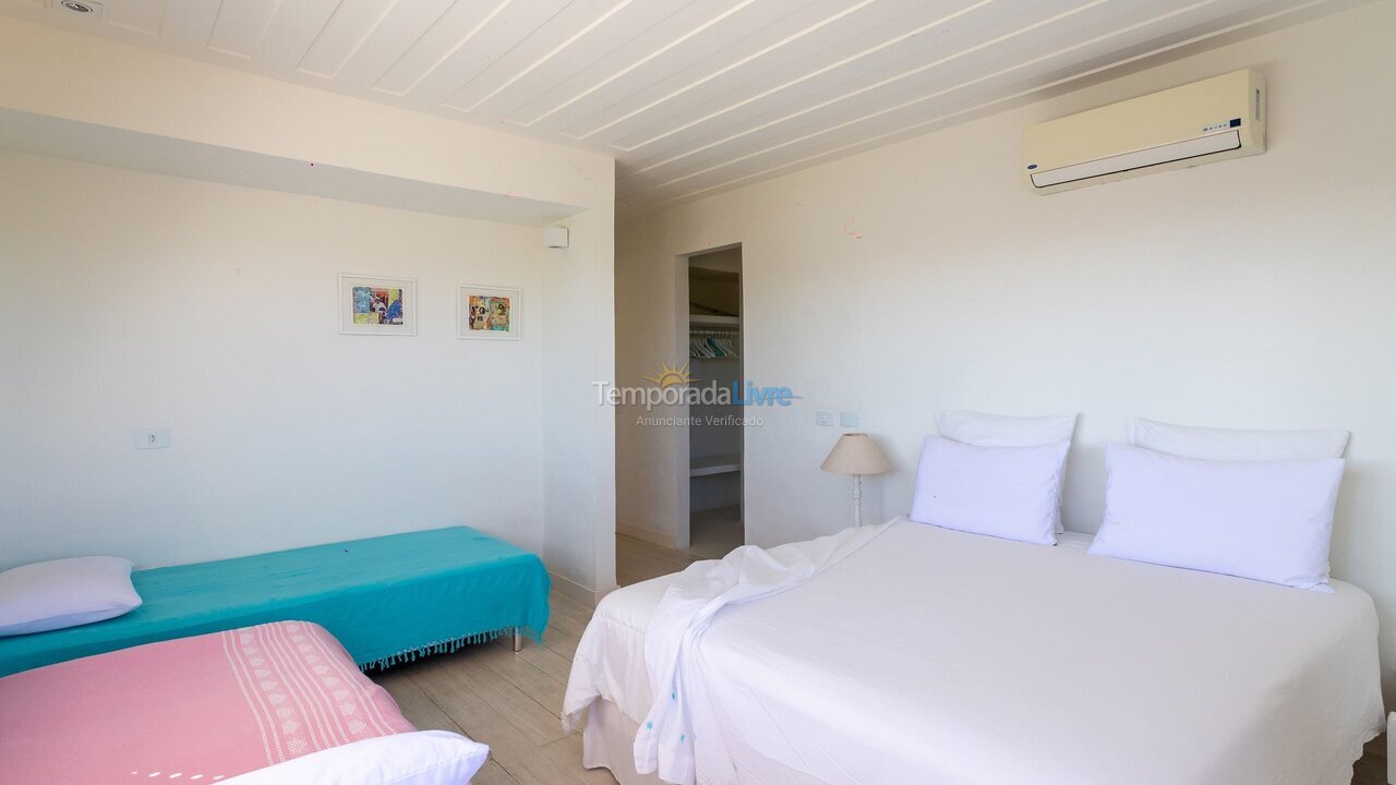 Casa para aluguel de temporada em Armação dos Búzios (Praia da Ferradura)