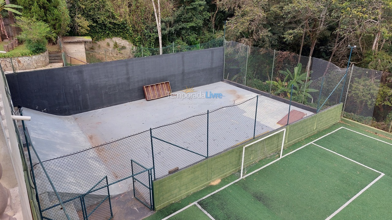 Ranch for vacation rental in Mairinque (Condomínio Porta do Sol)