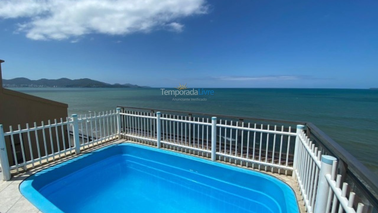 Apartment for vacation rental in Itapema (Meia Praia)