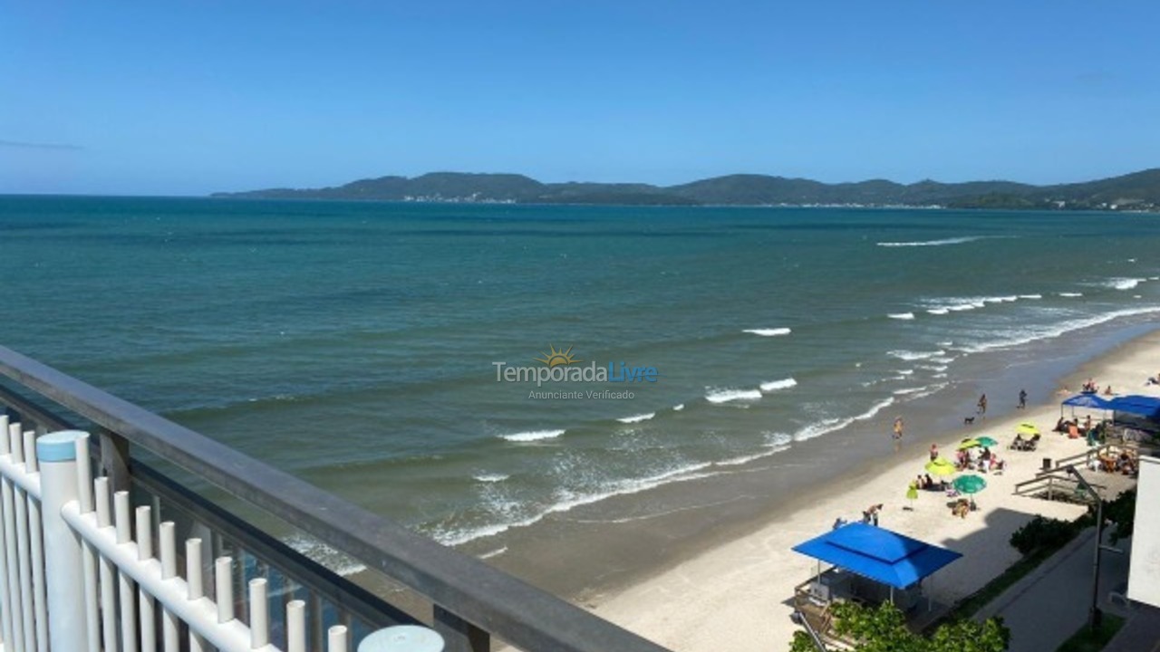 Apartment for vacation rental in Itapema (Meia Praia)