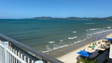 SEASIDE COVER 5 HEATED SUITES - EXCLUSIVE SWIMMING POOL