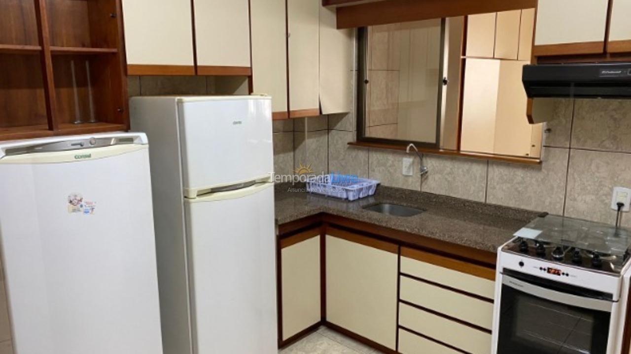 Apartment for vacation rental in Itapema (Meia Praia)