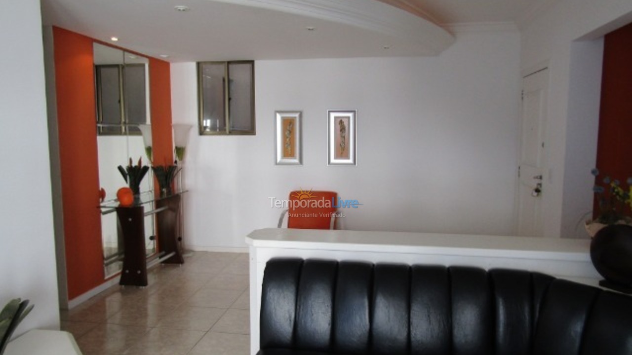 Apartment for vacation rental in Itapema (Meia Praia)