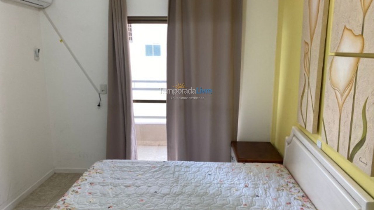 Apartment for vacation rental in Itapema (Meia Praia)