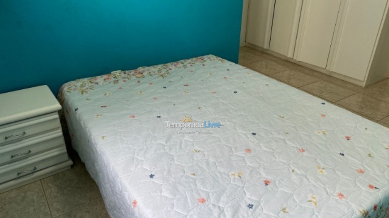 Apartment for vacation rental in Itapema (Meia Praia)