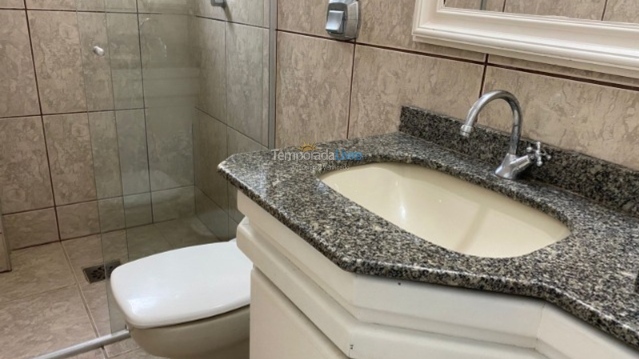 Apartment for vacation rental in Itapema (Meia Praia)