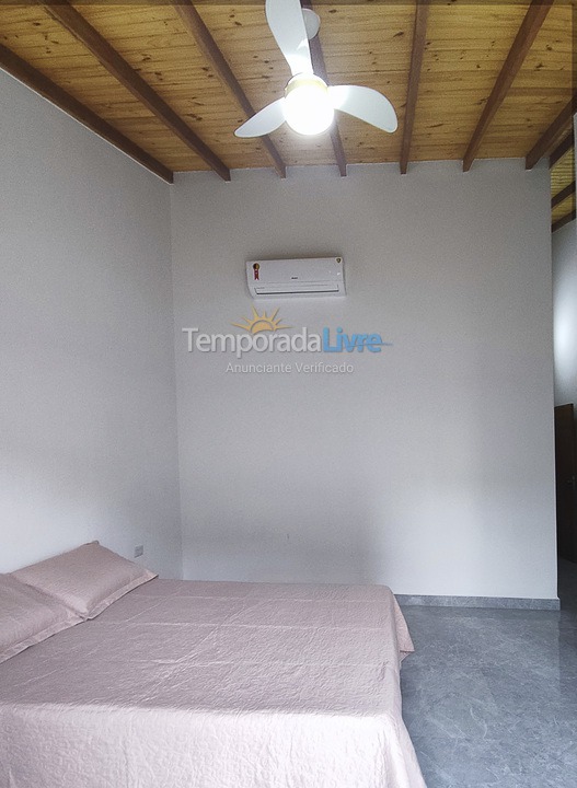 Casa para alquiler de vacaciones em Ubatuba (Praia das Toninhas)