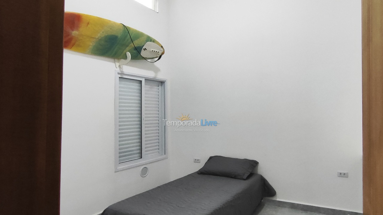 Casa para alquiler de vacaciones em Ubatuba (Praia das Toninhas)