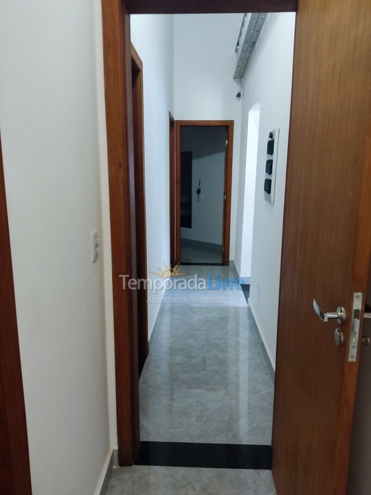 Casa para alquiler de vacaciones em Ubatuba (Praia das Toninhas)