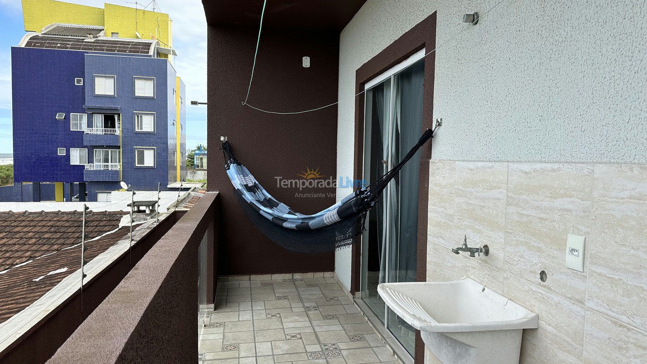 Apartamento para aluguel de temporada em Pontal do Paraná (Balneário Leblon)