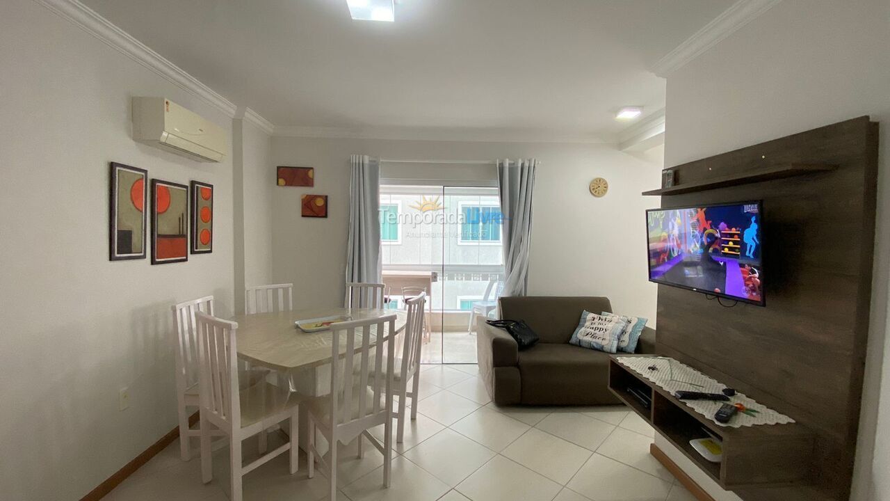 Apartamento para alquiler de vacaciones em Bombinhas (Praia de Bombas)