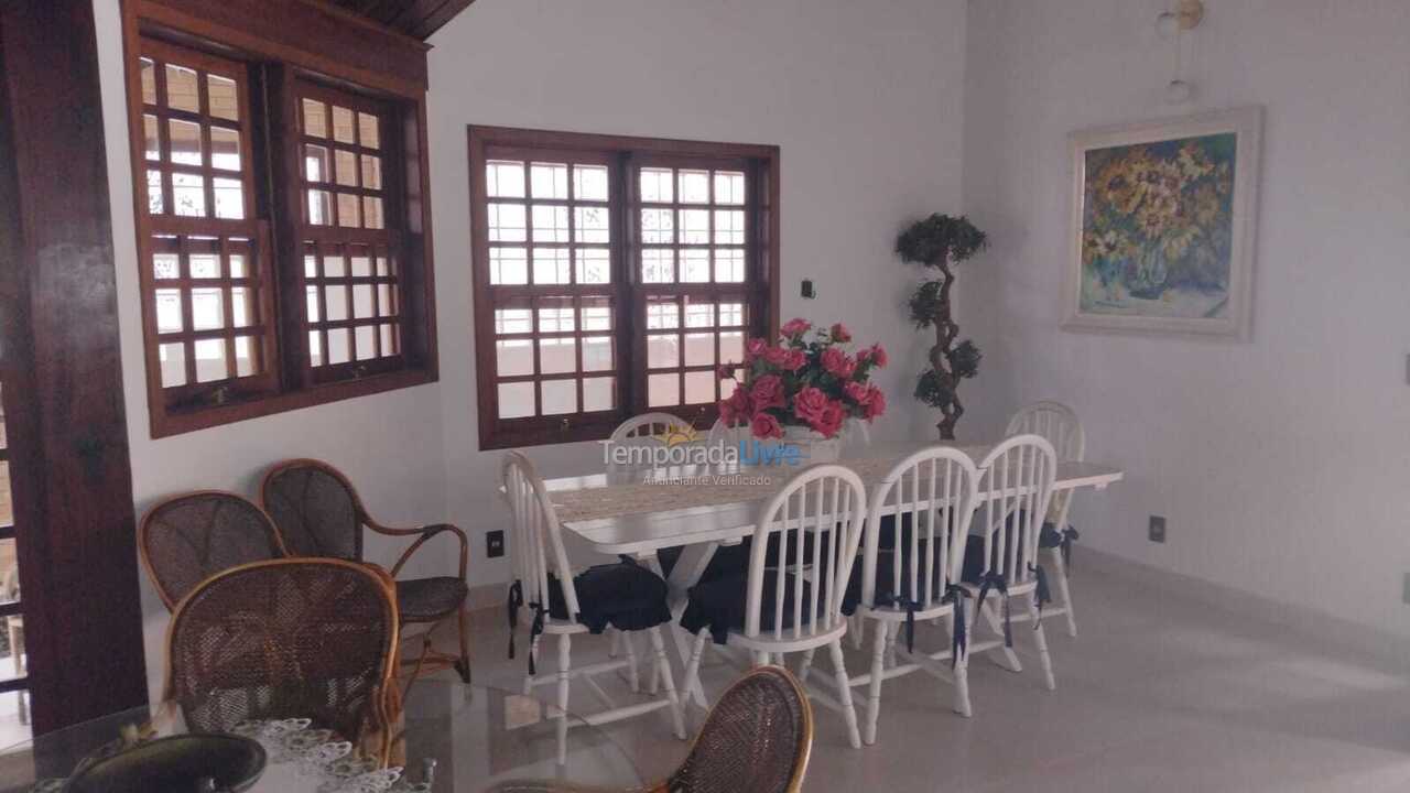 Casa para aluguel de temporada em Ubatuba (Praia do Lázaro)