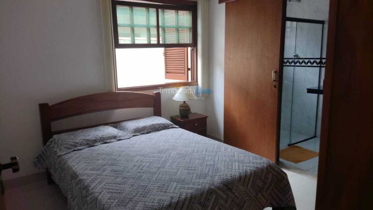 Casa para aluguel de temporada em Ubatuba (Praia do Lázaro)