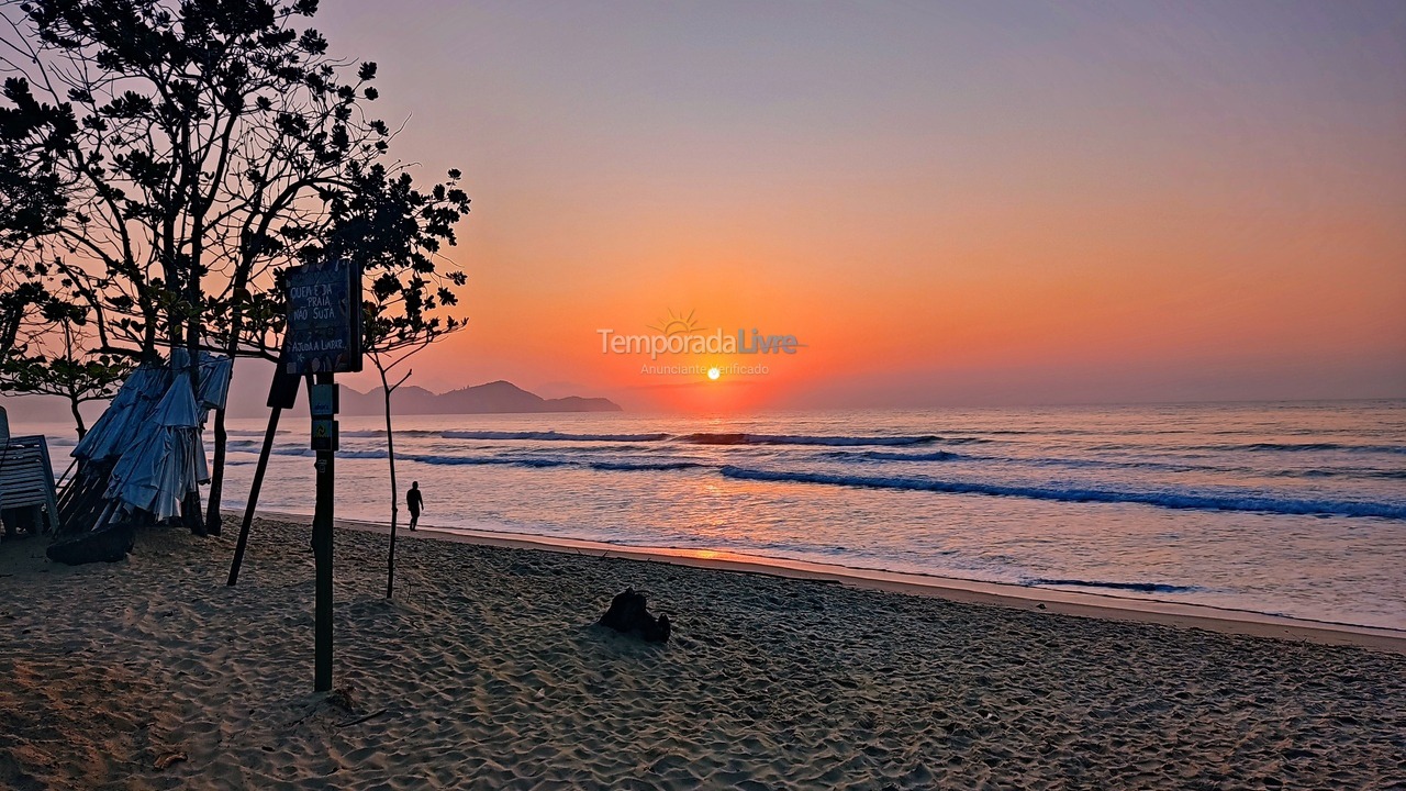 Casa para alquiler de vacaciones em Ubatuba (Praia das Toninhas)
