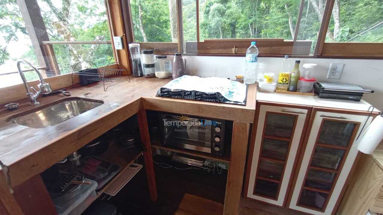 Casa para aluguel de temporada em Ilha Grande (Praia da Longa)