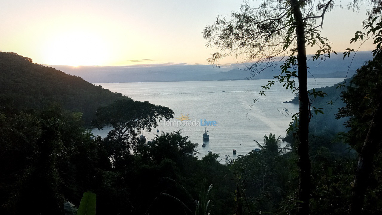 Casa para aluguel de temporada em Ilha Grande (Praia da Longa)