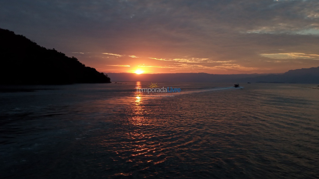 Casa para aluguel de temporada em Ilha Grande (Praia da Longa)