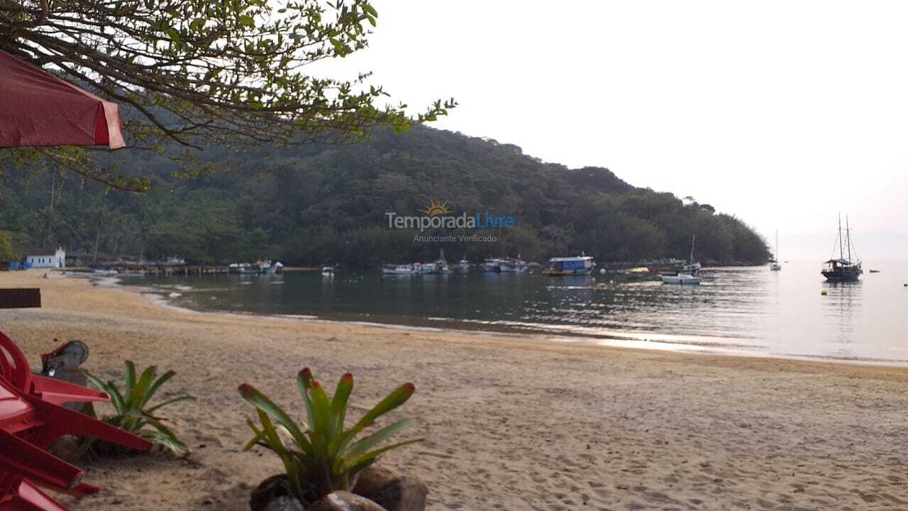 Casa para aluguel de temporada em Ilha Grande (Praia da Longa)