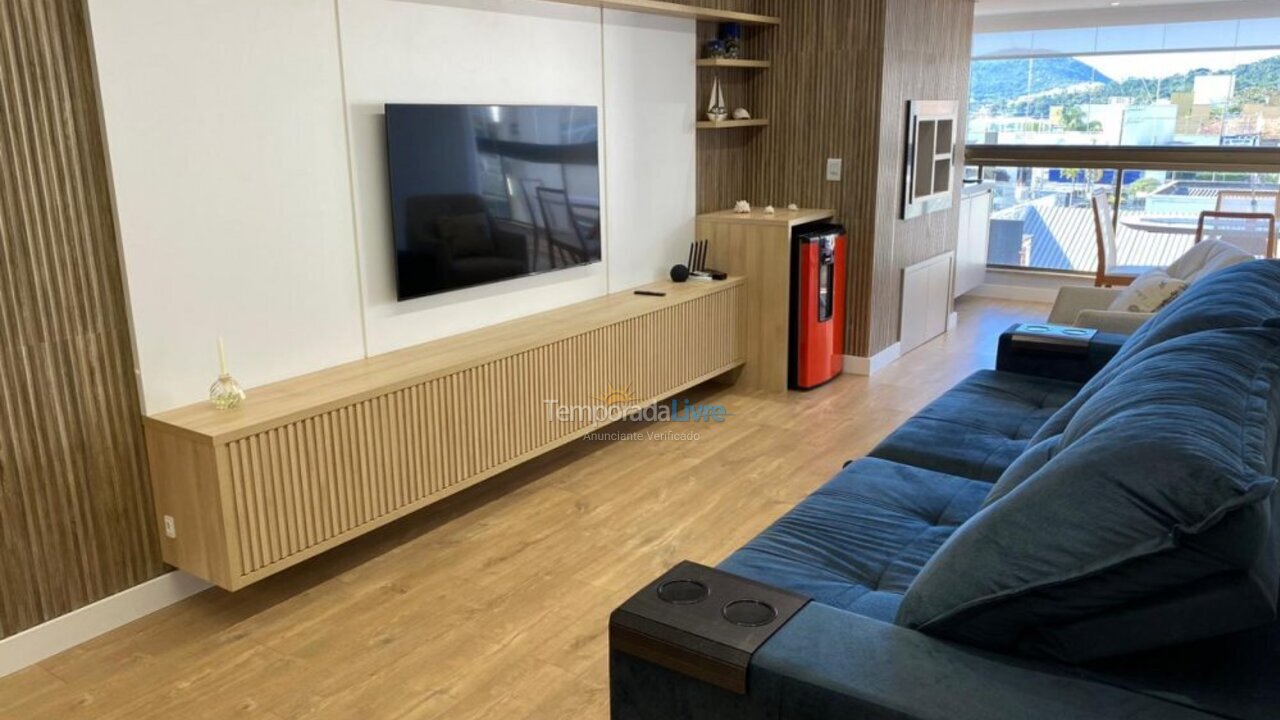 Apartamento para aluguel de temporada em Bombinhas (Praia de Bombas)