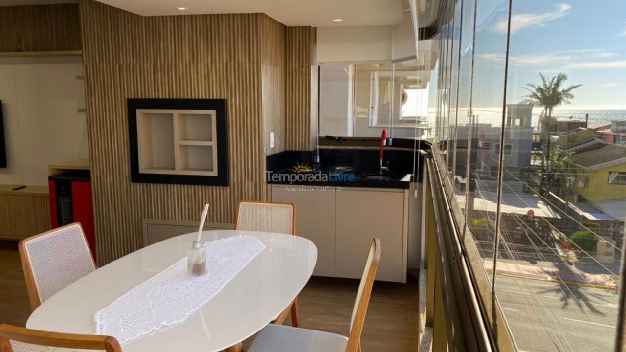 Apartamento para aluguel de temporada em Bombinhas (Praia de Bombas)