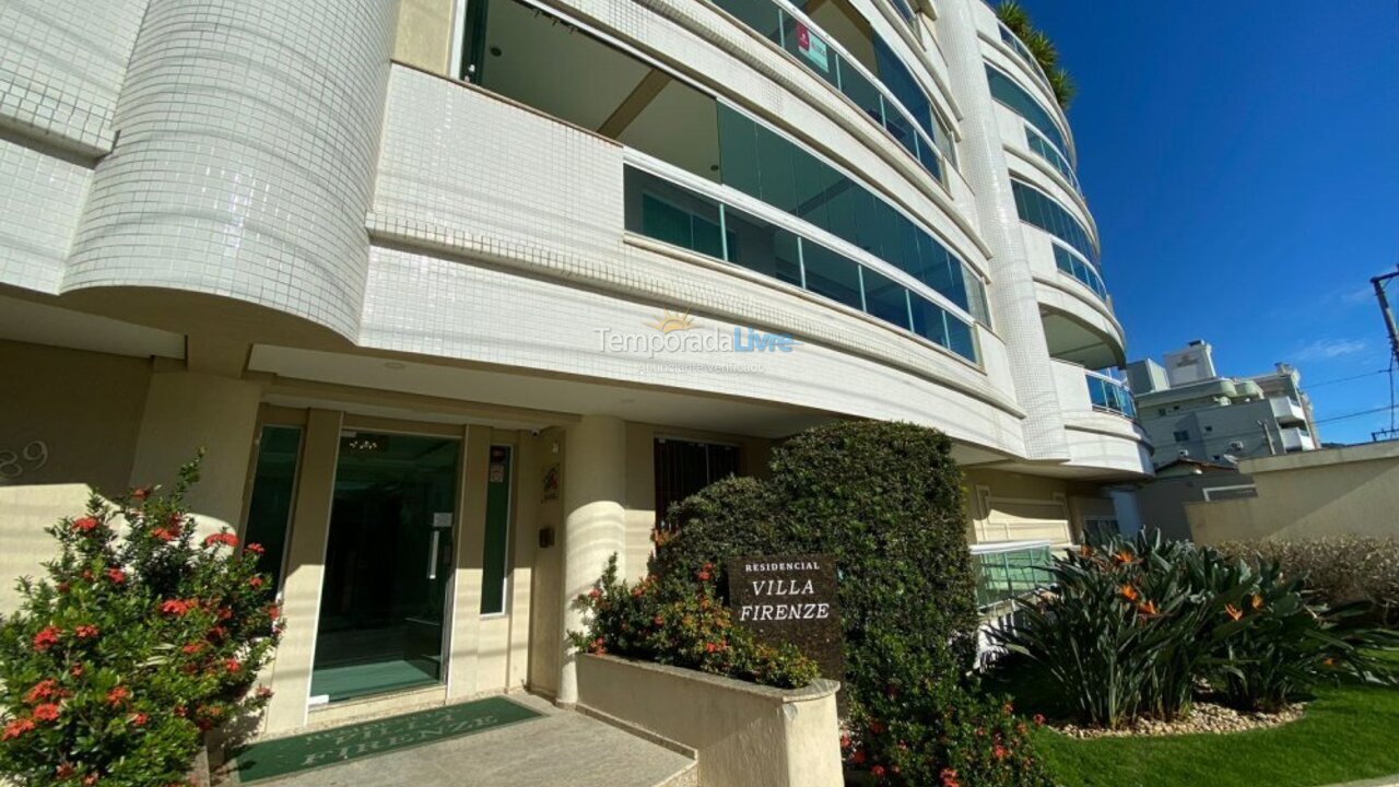 House for vacation rental in Bombinhas (Praia de Bombas)