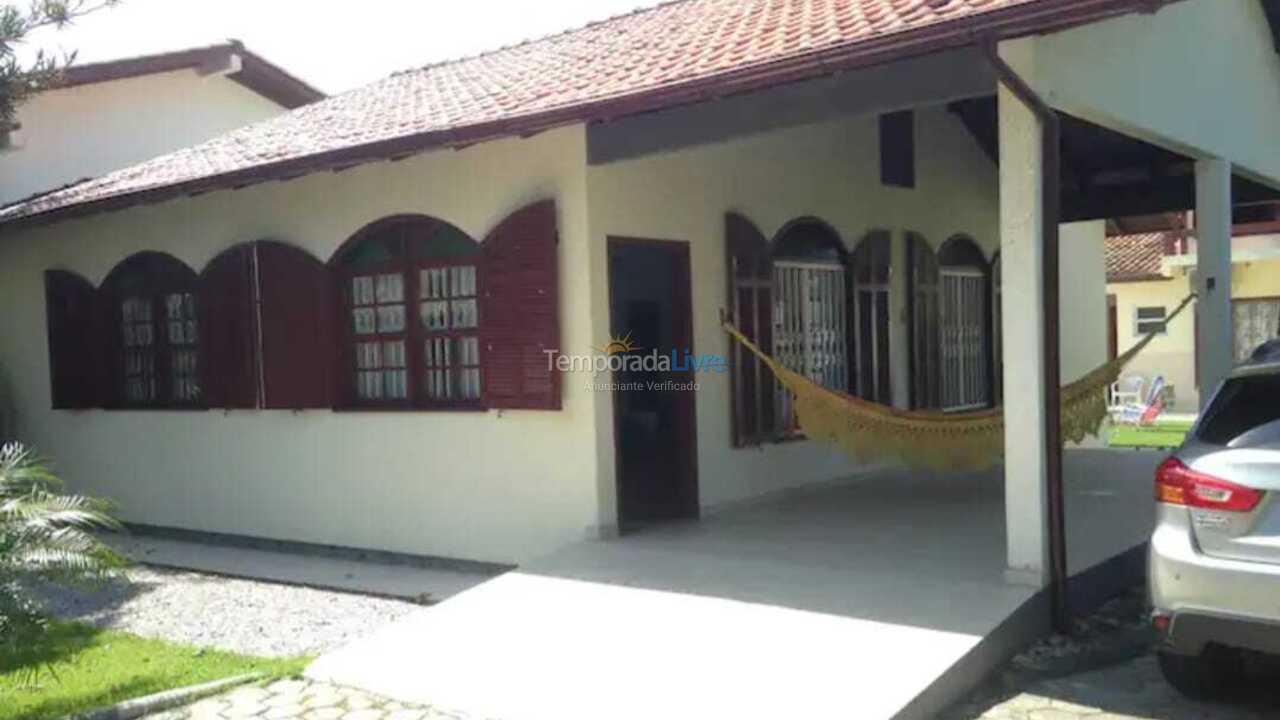Casa para alquiler de vacaciones em Florianopolis (Praia dos Ingleses)
