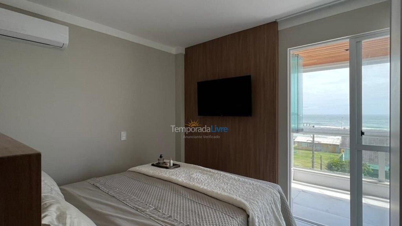 Apartamento para aluguel de temporada em Bombinhas (Praia de Bombas)